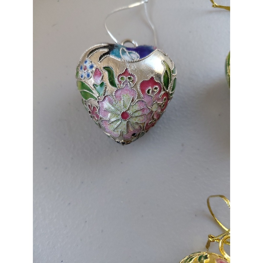 3 Vintage Cloisonne Puffy Heart Ornament Enamel & Filigree Flower Floral Pattern - Picture 2 of 6